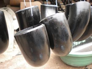 產品名稱：60°彎頭
